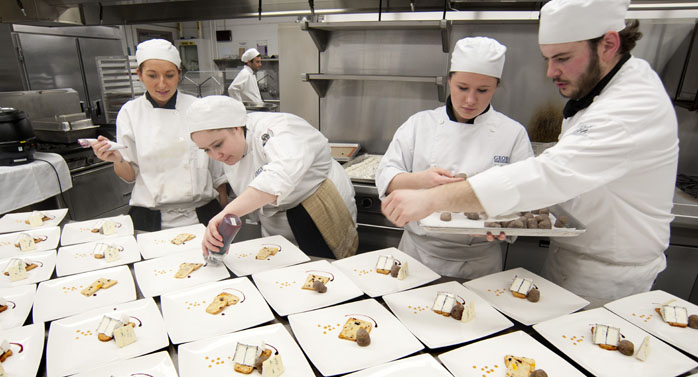 Culinary Management in Canada Du Học CEC